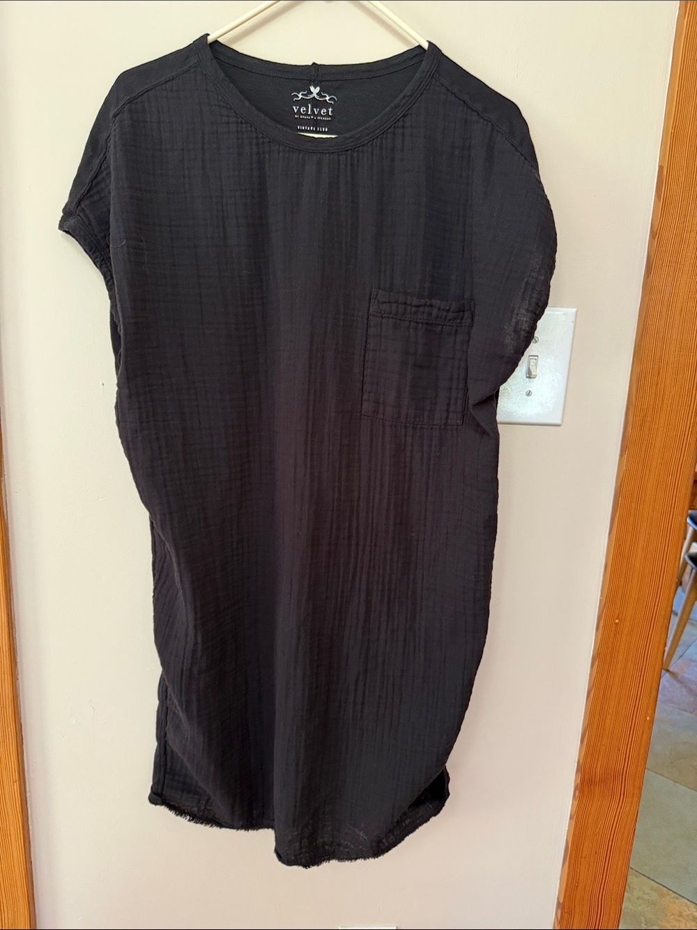 Velvet by Graham & Spencer Black Shift mini dress
